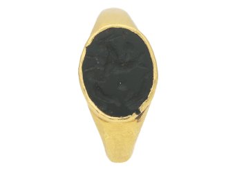 Ancient Roman ring intaglio berganza hatton garden 