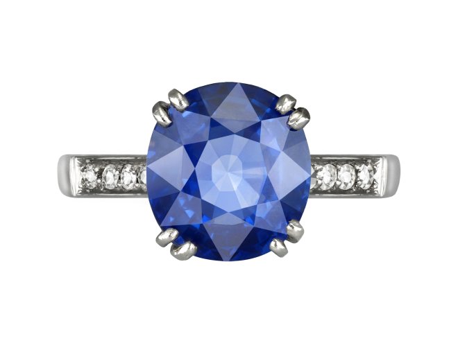 Burmese sapphire and diamond ring, circa 1950 
