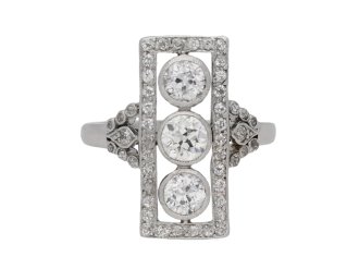 Edwardian diamond cluster ring, circa 1905.