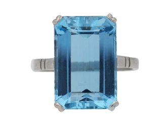 front view Art Deco solitaire aquamarine ring, circa 1935. berganza hatton garden 