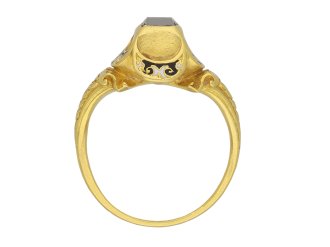 Tudor table cut diamond ring, circa 1485 1603. Hatton Garden