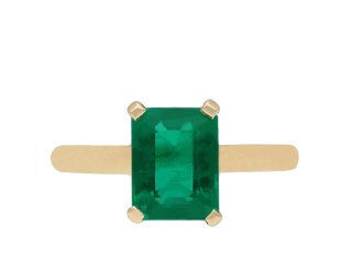 Vintage Colombian emerald solitaire ring, English, circa 1980. 