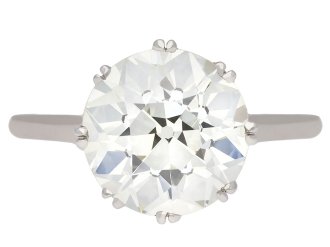Old cut diamond solitaire ring, English, circa 1920. Hatton Garden