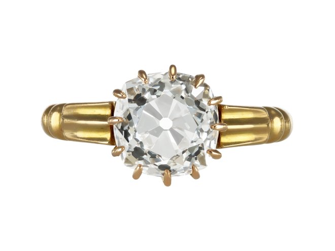 Antique old mine diamond solitaire ring, English, circa 1890.