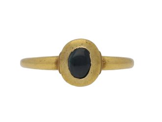 Medieval cabochon sapphire ring, circa 13th-14th century.