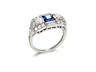 Tiffany & Co. sapphire and diamond ring, American, circa 1920 30
