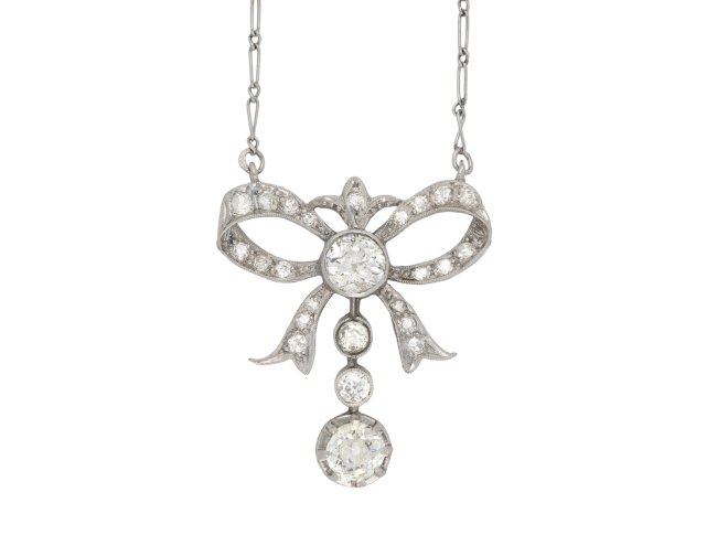 Belle Époque diamond pendant, French, circa 1910.