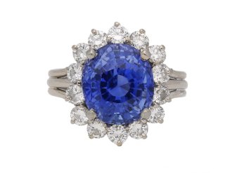 Vintage Ceylon sapphire and diamond cluster ring, circa 1970.