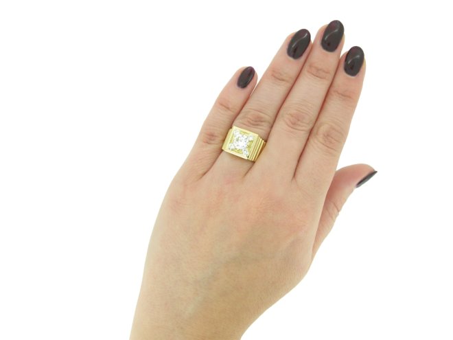 Diamond Cocktail Ring French berganza hatton garden