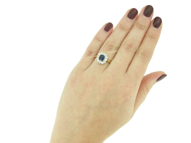 Burmese sapphire and diamond ring berganza hatton garden