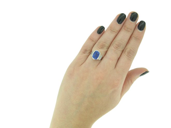 Art Deco Ceylon sapphire and diamond ring berganza hatton garden