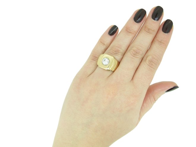 Vintage solitaire diamond ring berganza hatton garden