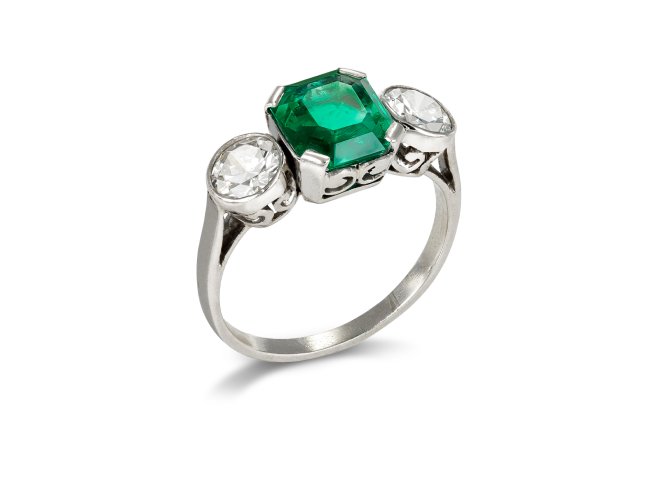 Art Deco Colombian emerald and diamond ring, French, circa 1925.