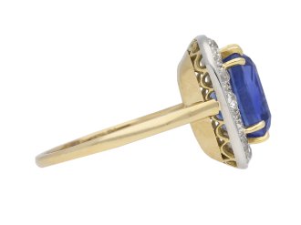 Edwardian sapphire and diamond coronet cluster, English, circa 1910. 
