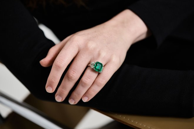 Boucheron Colombian emerald diamond ring berganza hatton garden