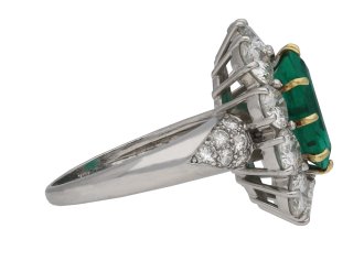 Van Cleef & Arpels emerald diamond ring berganza hatton garden