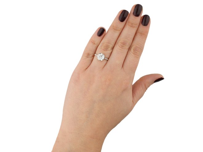 Diamond solitaire engagement ring berganza hatton garden