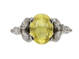 yellow Ceylon sapphire diamond ring berganza hatton garden