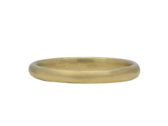 Vintage yellow gold wedding band, circa 1960. 