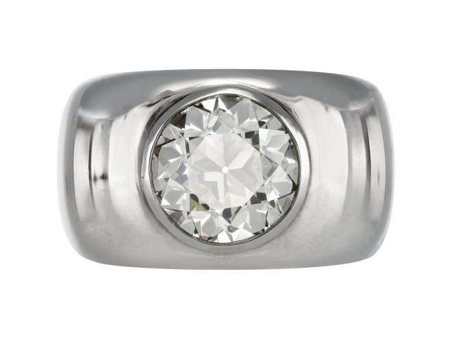 4.22 carat old cut diamond gypsy ring, circa 1980.