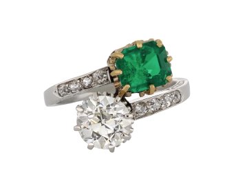 Colombian Emerald and Diamond Crossover Ring hatton garden