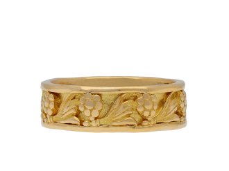 Carved floral wedding band, English, 1959. Hatton Garden