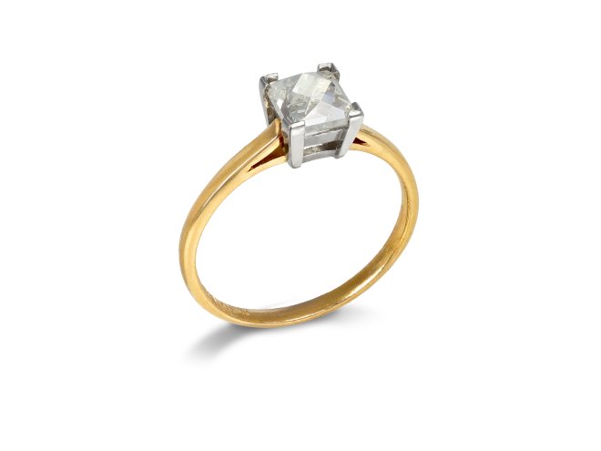 French cut diamond solitaire ring, circa 1940.