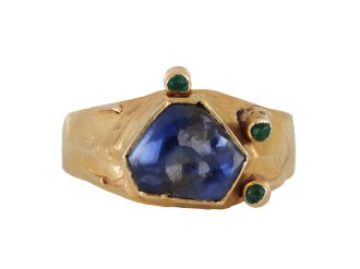 Medieval sapphire ring, circa 1200 1500 Hatton Garden