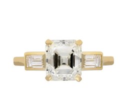 Vintage emerald cut diamond ring, circa 1970 hatton garden