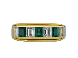 Vintage emerald and diamond ring English 1995 hatton garden