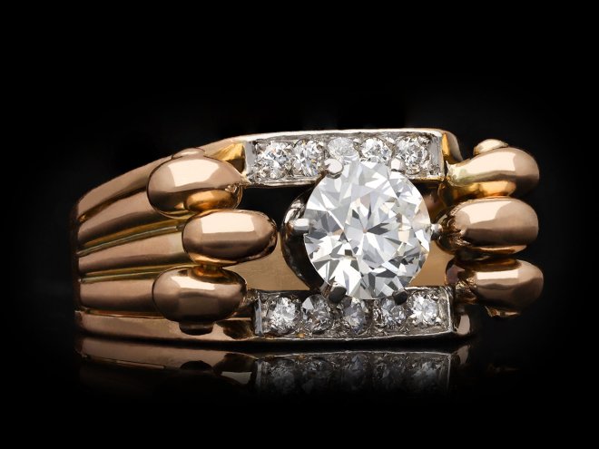 Diamond cocktail ring, French, circa 1940. Hatton Garden