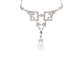 Natural pearl and diamond necklace, French, circa 1915. Hatton Garden