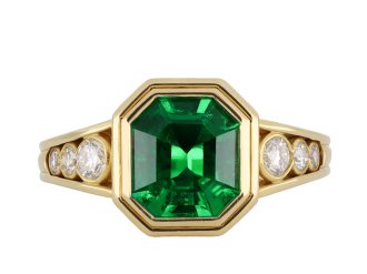 Wolfers Frères Colombian emerald diamond ring hatton garden