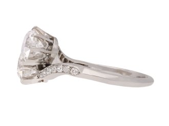 Edwardian diamond crossover ring, circa 1915. Hatton Garden