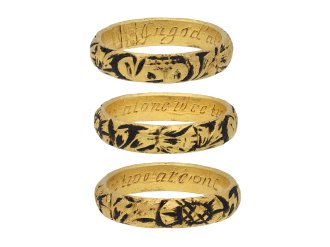 Post Medieval memento mori ring,'in god alone we too are one', circa 18th century. Hatton Garden