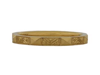 Engraved yellow gold wedding ring, English, 1950. hatton garden