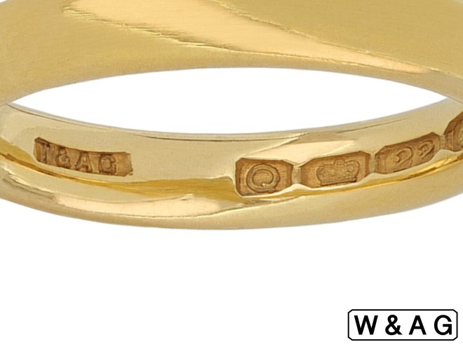 Yellow gold wedding band, English, 1951