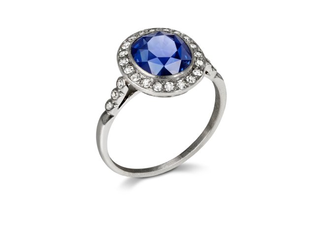 Ceylon sapphire and diamond coronet cluster ring, French, circa 1920. 