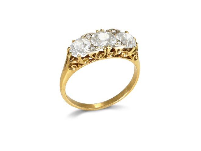 Victorian diamond three stone ring, circa 1900. 