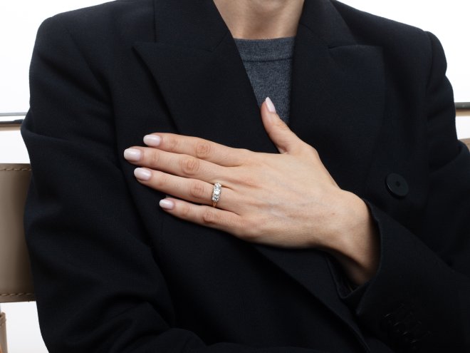 Victorian diamond three stone ring, circa 1900. 