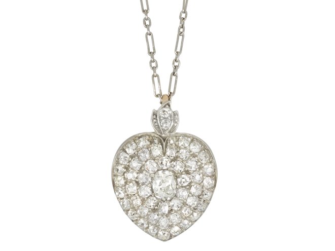 Victorian diamond heart locket, circa 1890.