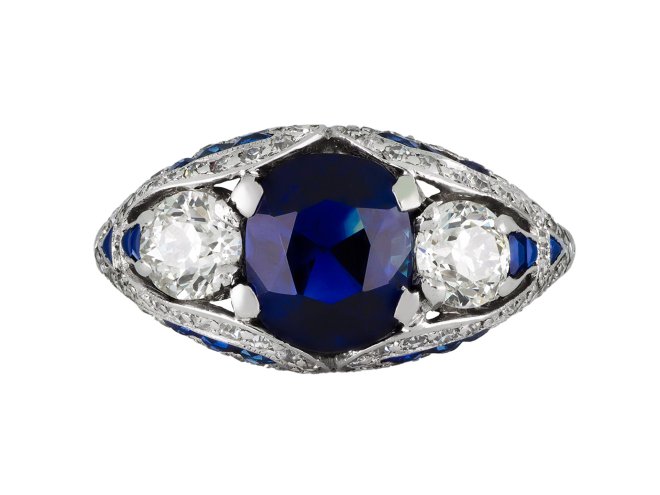 Art Deco Tiffany & Co. sapphire and diamond cluster ring, circa 1925