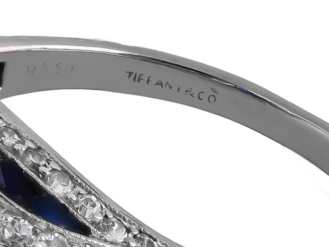 Art Deco Tiffany & Co. sapphire and diamond cluster ring, circa 1925