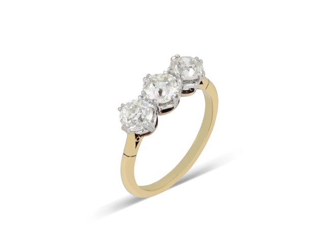 Edwardian diamond three stone ring, circa 1910