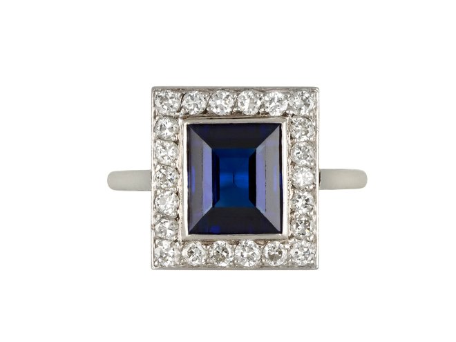 Art Deco sapphire and diamond cluster ring, circa 1920.