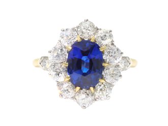 Edwardian Ceylon sapphire and diamond coronet cluster ring, circa 1910.