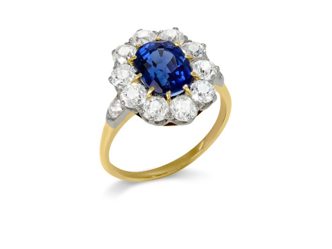 Edwardian Ceylon sapphire and diamond coronet cluster ring, circa 1910.