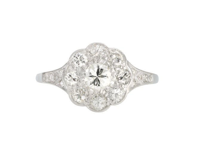 Diamond coronet cluster ring, English, circa 1940s. 