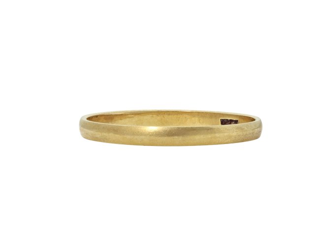 Yellow gold wedding band, circa 1950.