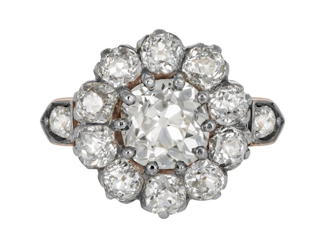 Diamond coronet cluster ring, circa 1910. 